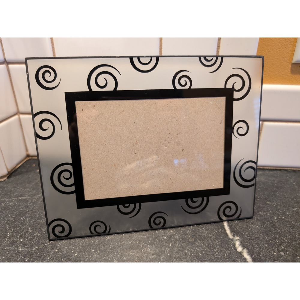 Elsa L Inc Frosted Glass Picture Frame Black Swirl Spiral Pattern 4x6 Horizontal